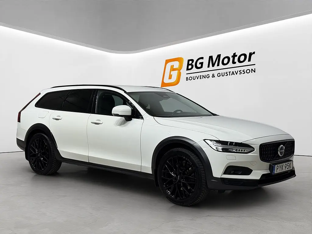 Volvo V90 2022
