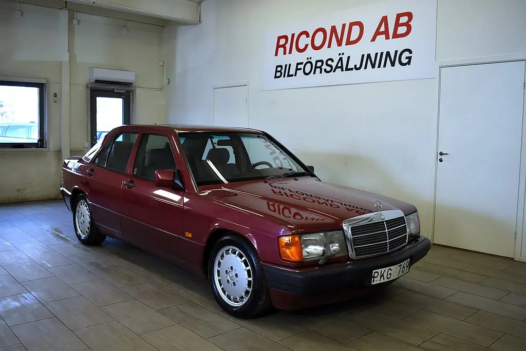 Mercedes-Benz 190 1993