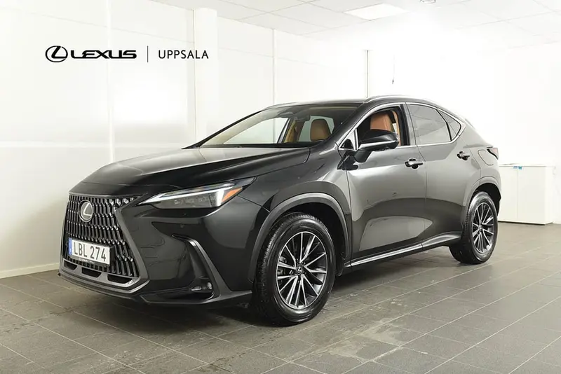 Lexus NX 2023