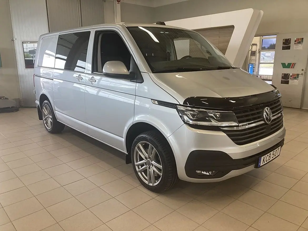 Volkswagen Transporter 2023