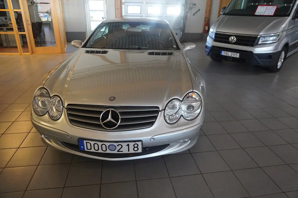 Mercedes-Benz SL 2004