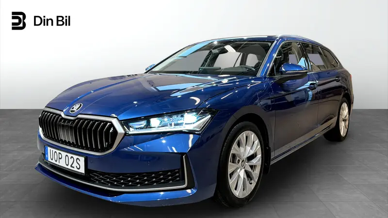Skoda Superb 2025