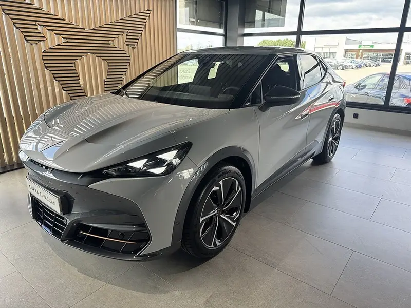 CUPRA Tavascan 2025