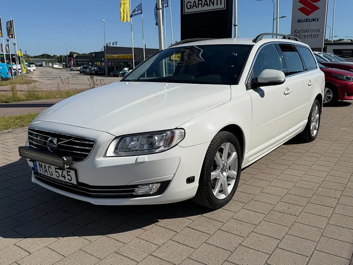 Volvo V70 2016