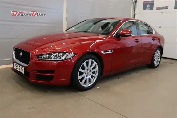 Jaguar XE 2016
