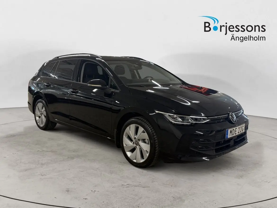 Volkswagen Golf 2025