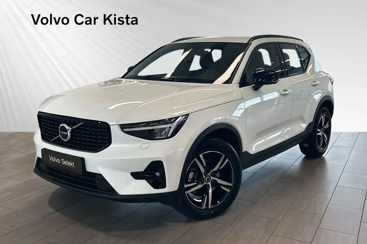 Volvo XC40 2026