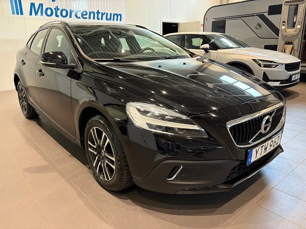 Volvo V40 2019