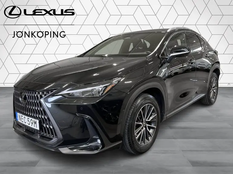 Lexus NX 2023