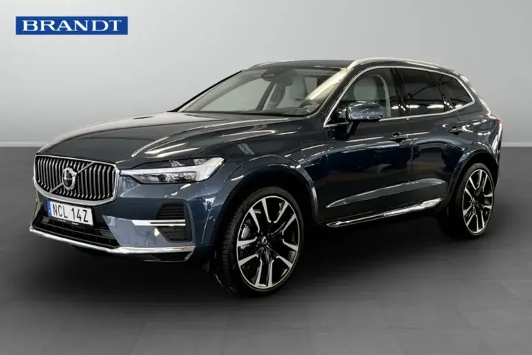 Volvo XC60 2025