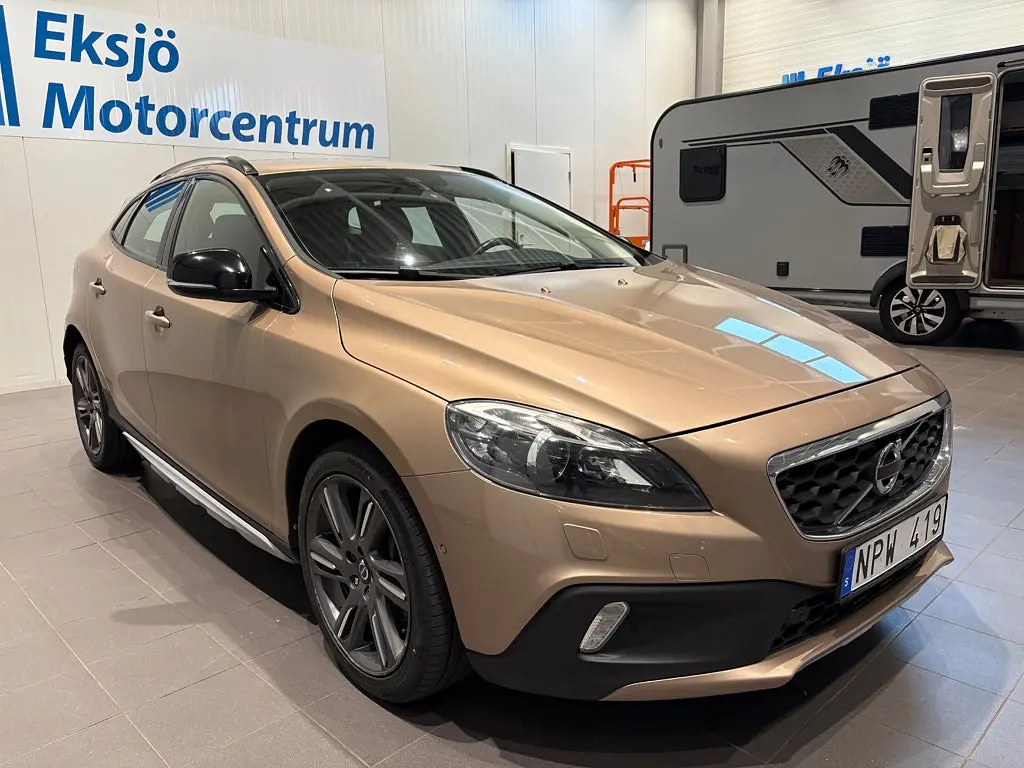 Volvo V40 2013