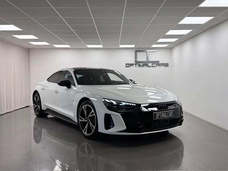 Audi e-tron 2022
