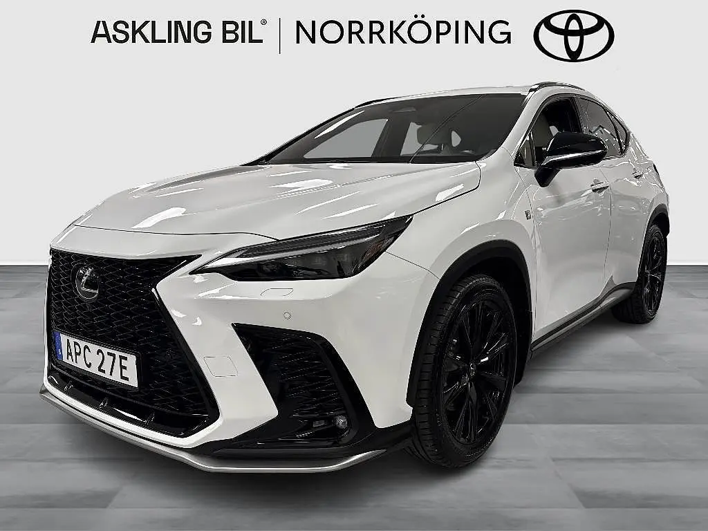 Lexus NX 2022
