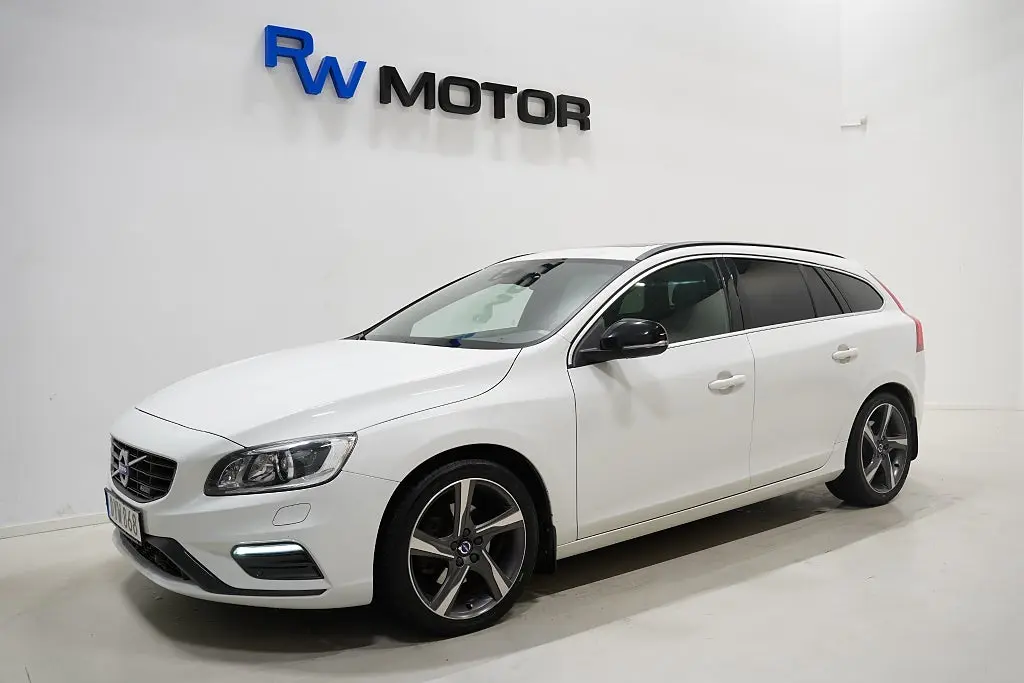 Volvo V60 2015