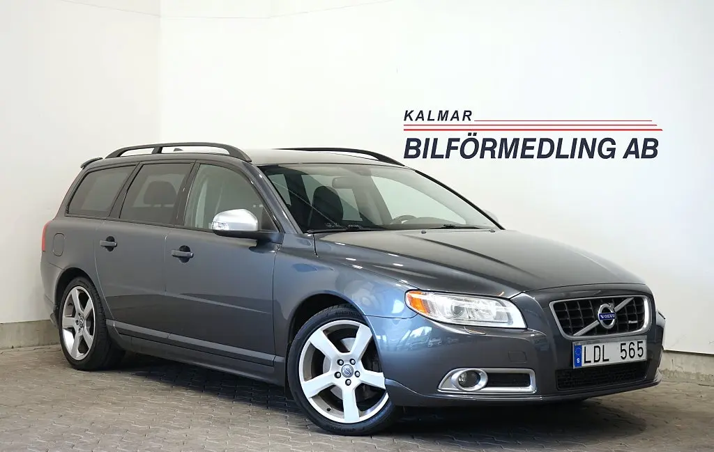 Volvo V70 2011