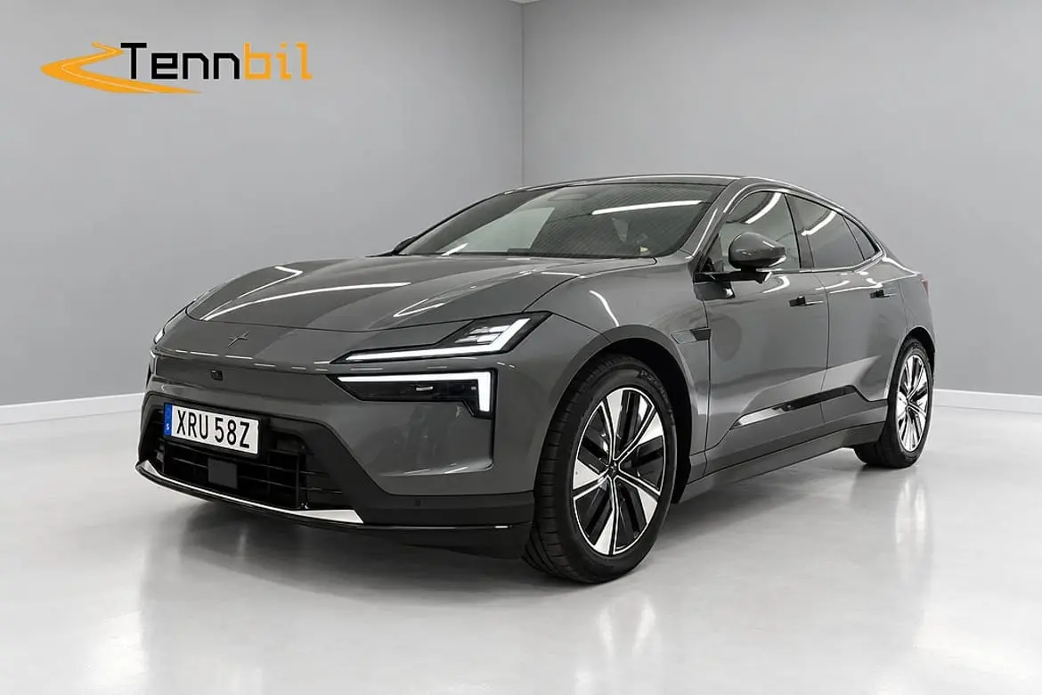 Polestar 4 2025