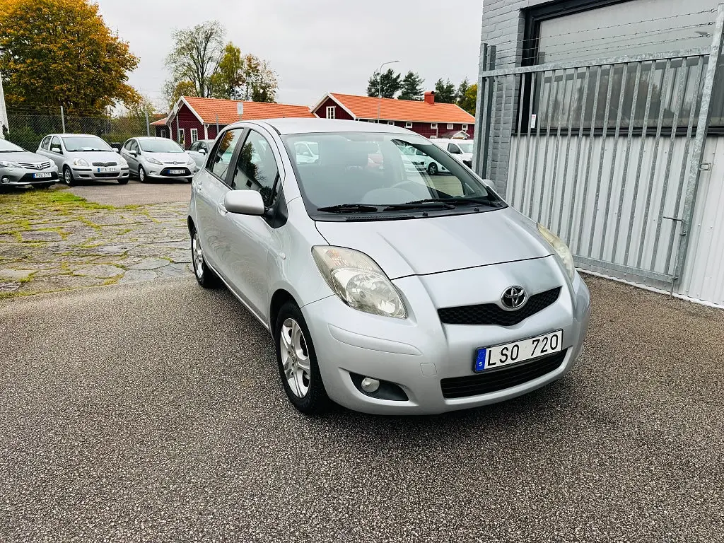 Toyota Yaris 2011