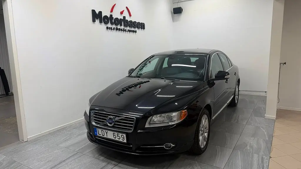Volvo S80 2011