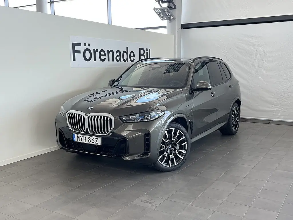 BMW X5 2025