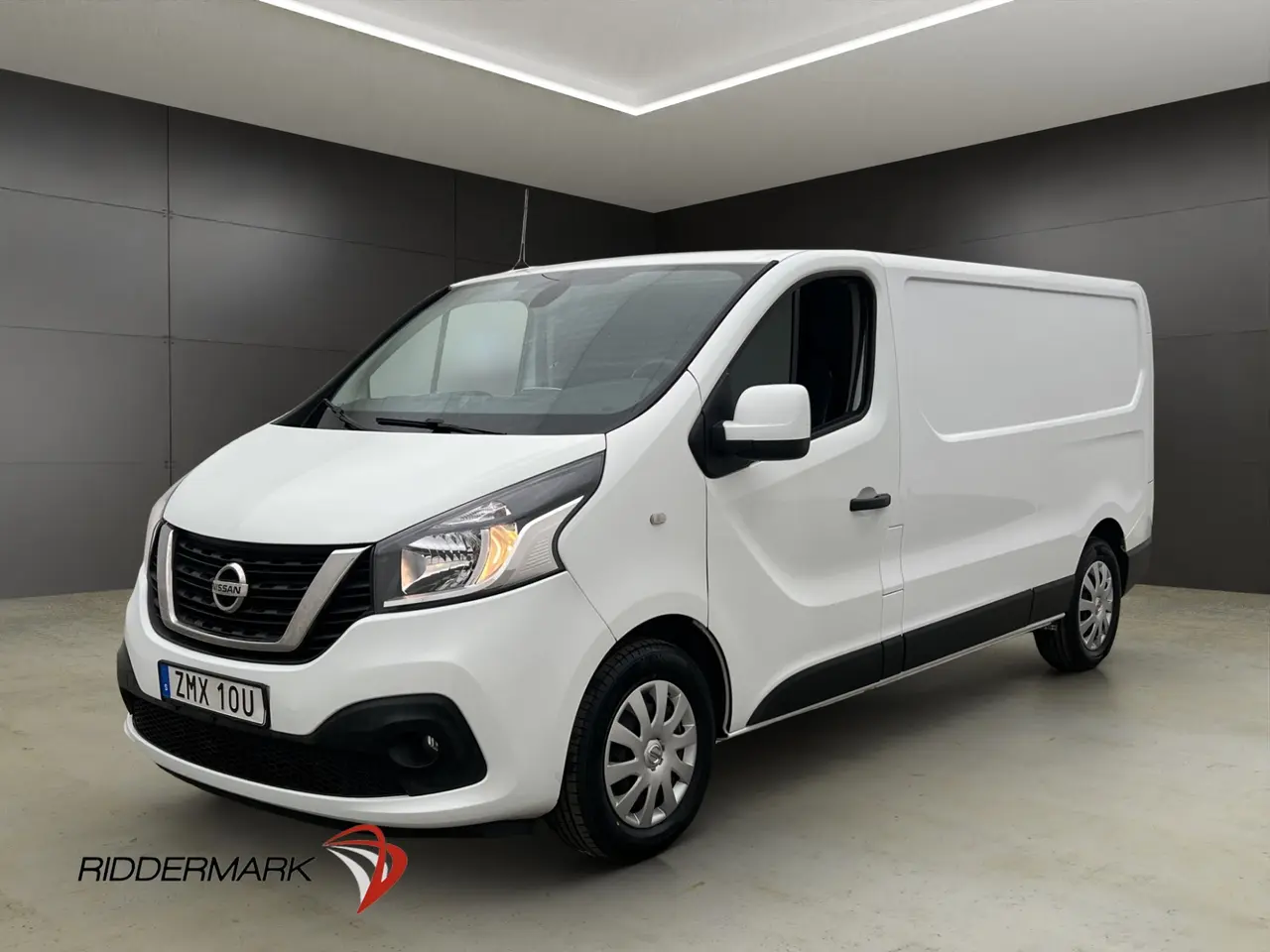 Nissan NV300 2020