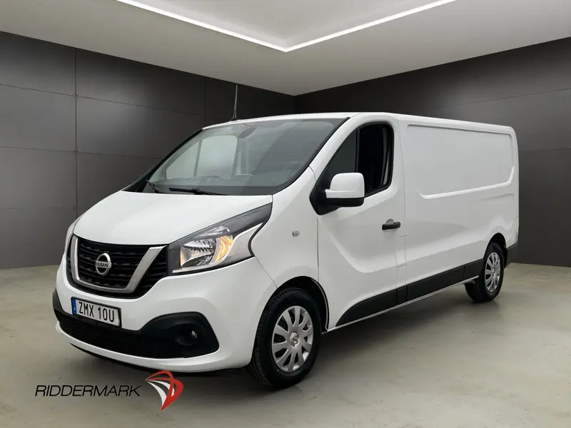 Nissan NV300 2020