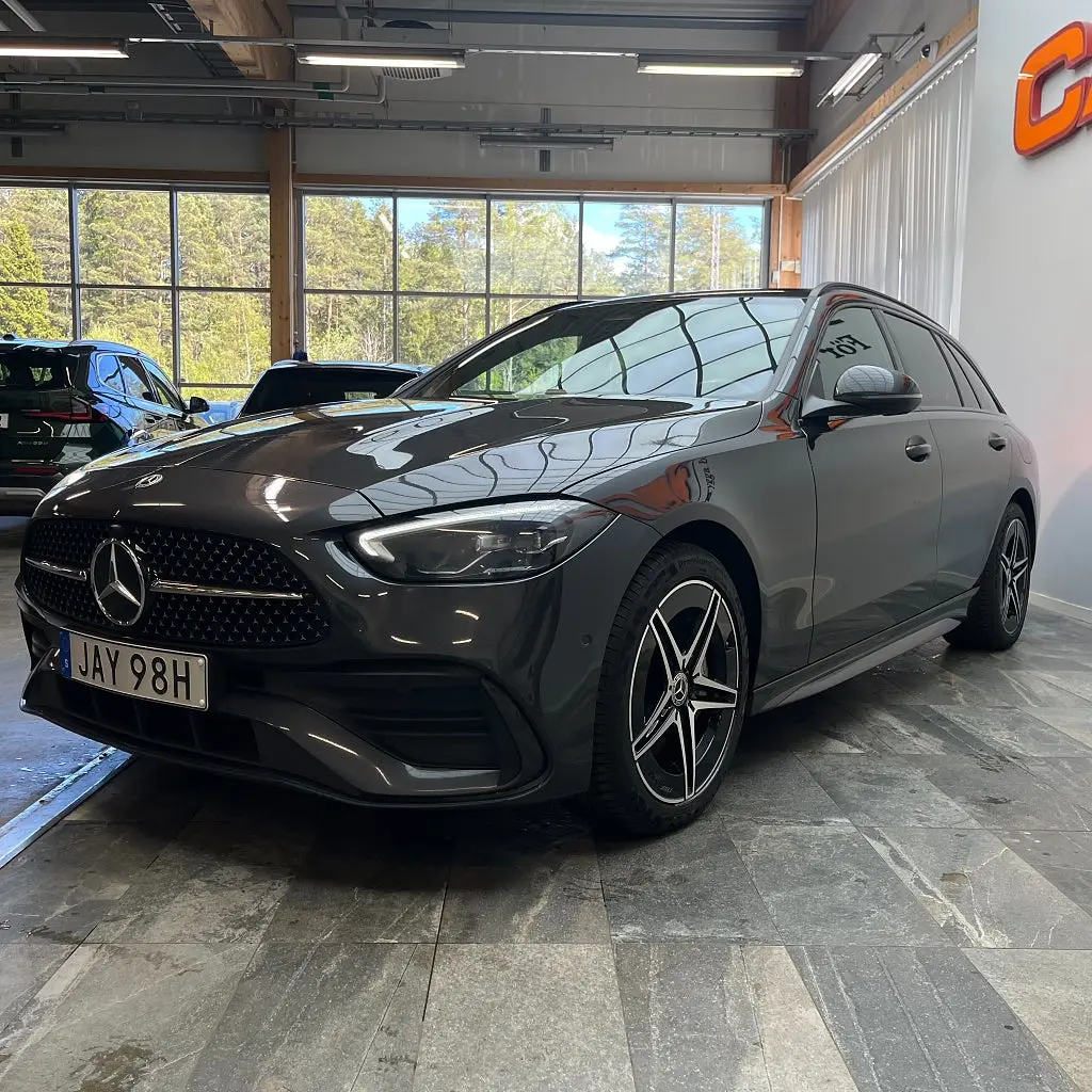 Mercedes-Benz C-Klass 2025