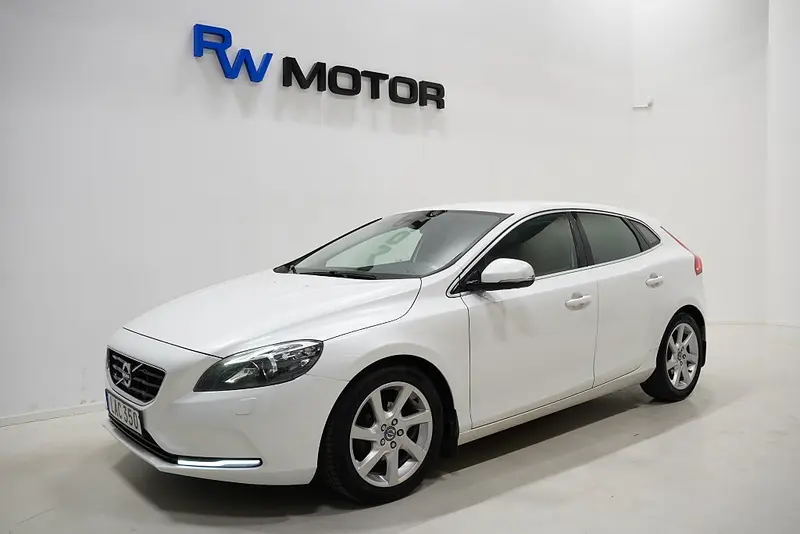 Volvo V40 2014
