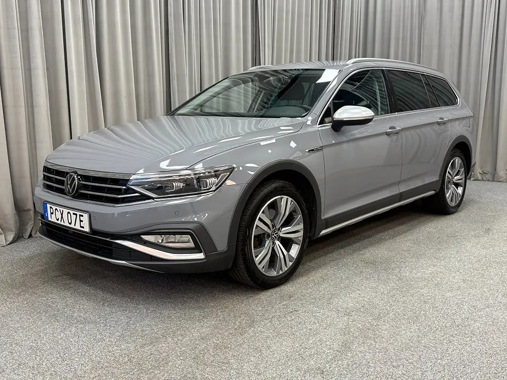 Volkswagen Passat 2024