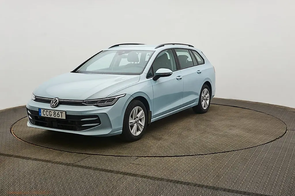 Volkswagen Golf 2025