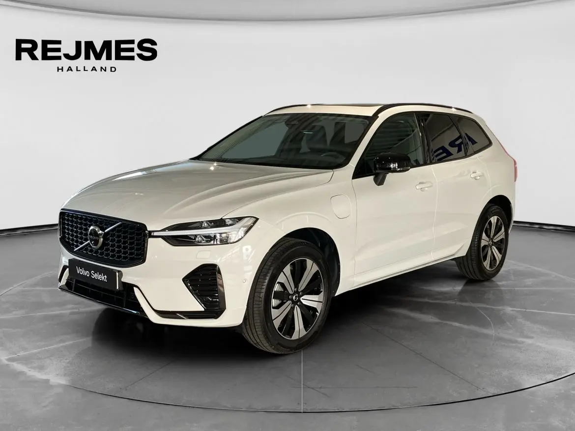 Volvo XC60 2025