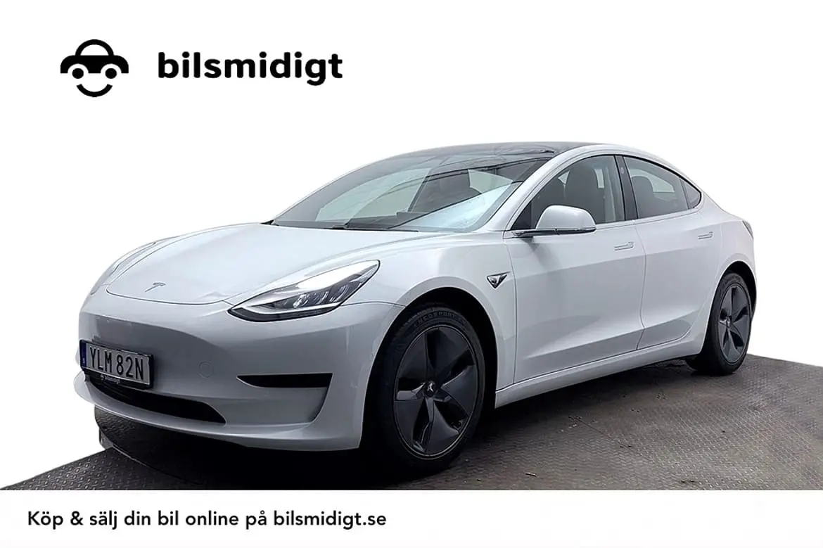 Tesla Model 3 2020