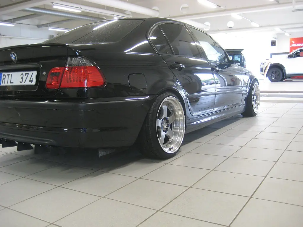 BMW 3-serien 2003