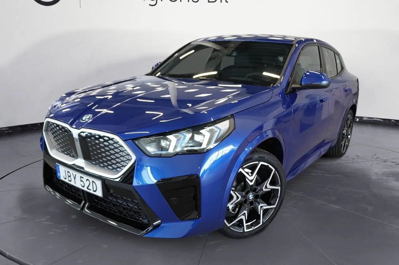 BMW iX2 2026