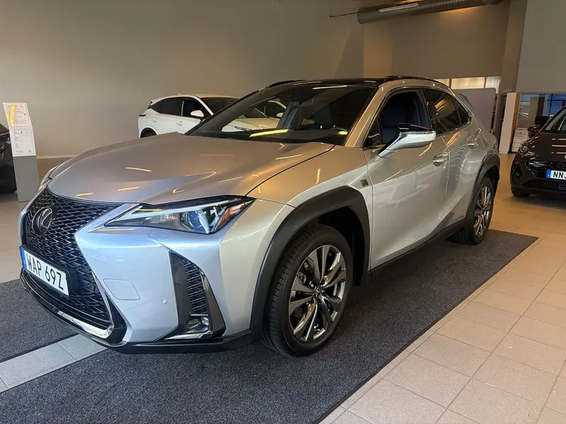 Lexus UX 2023