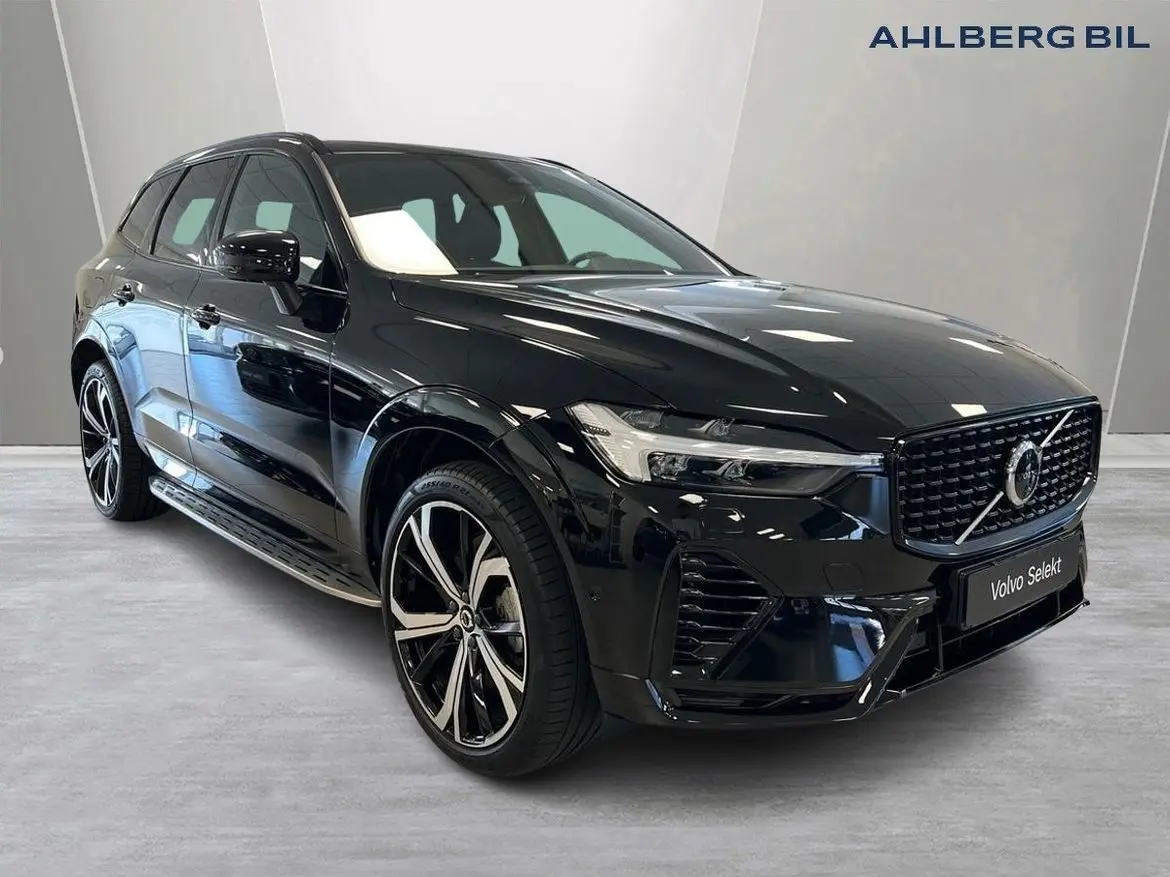 Volvo XC60 2025