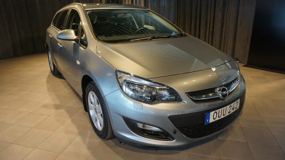 Opel Astra 2015