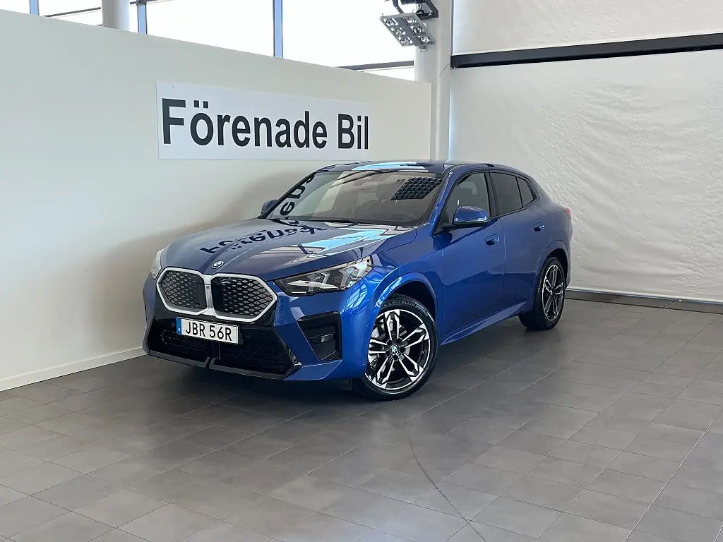 BMW iX2 2026
