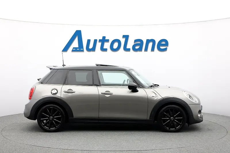 MINI Cooper 2018