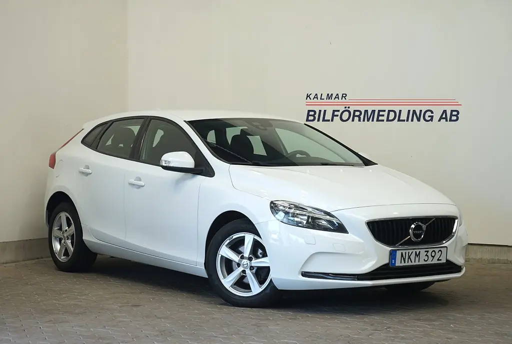 Volvo V40 2018