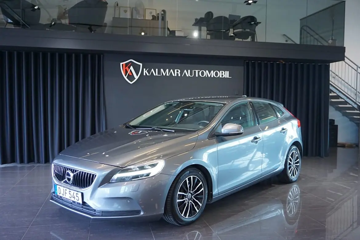 Volvo V40 2017
