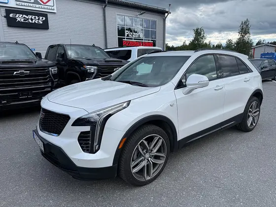 Cadillac XT4