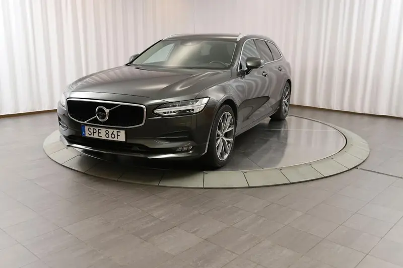 Volvo V90 2020