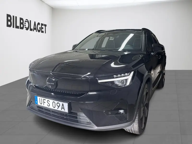 Volvo EX40 2025