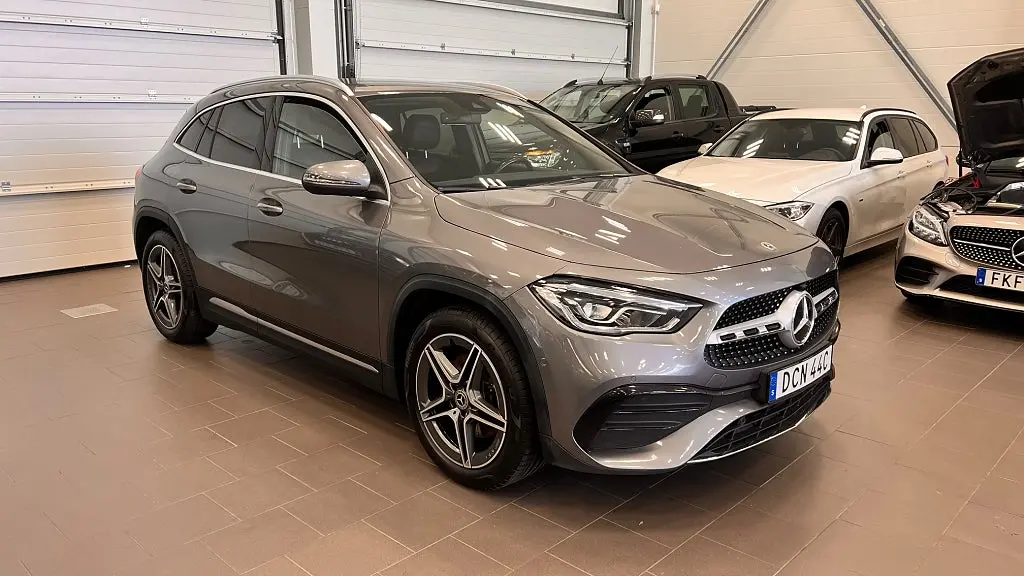 Mercedes-Benz GLA 2021