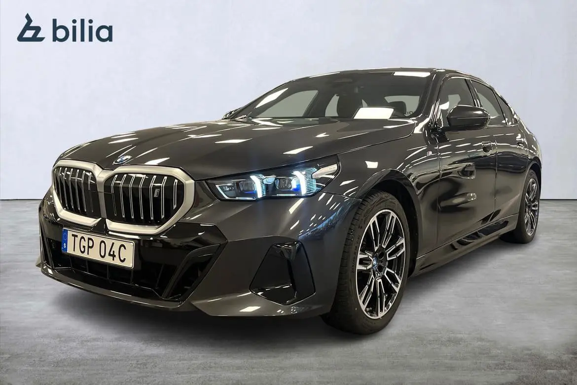 BMW i5 2024