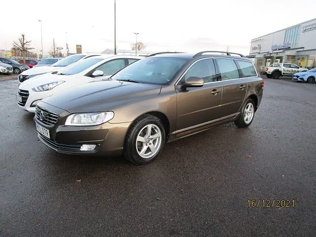 Volvo V70 2016
