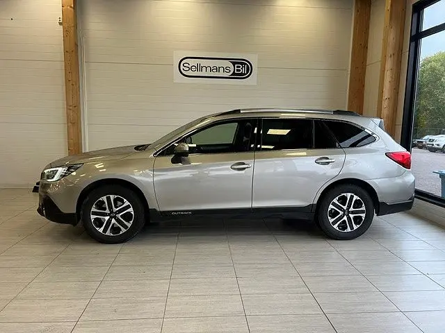 Subaru Outback 2018