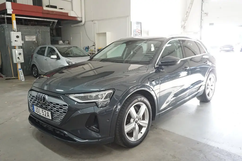 Audi Q8 e-tron 2024