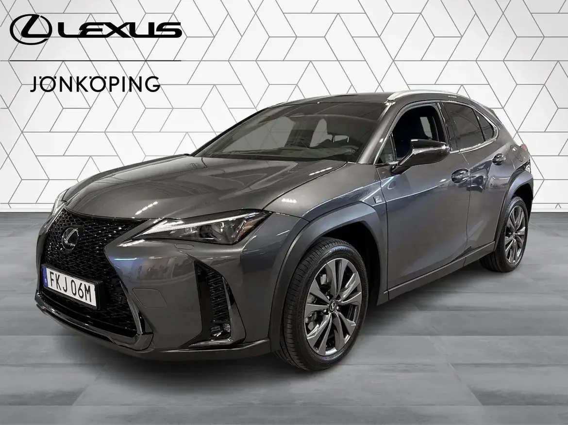 Lexus UX 2026