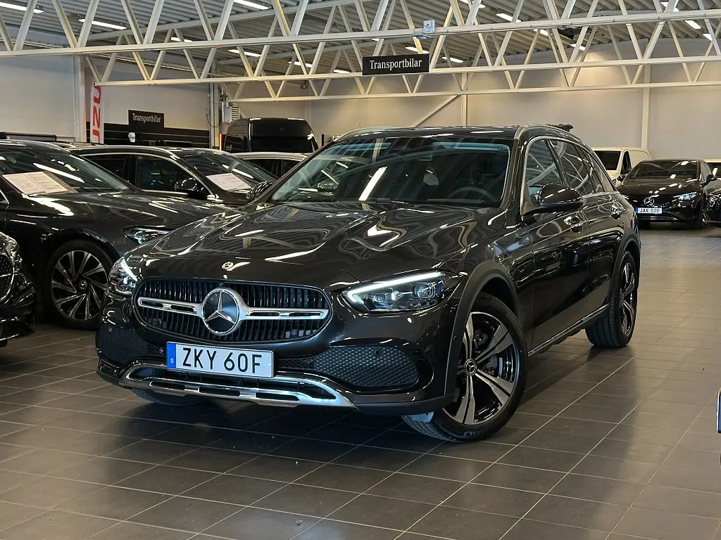 Mercedes-Benz C-Klass 2025